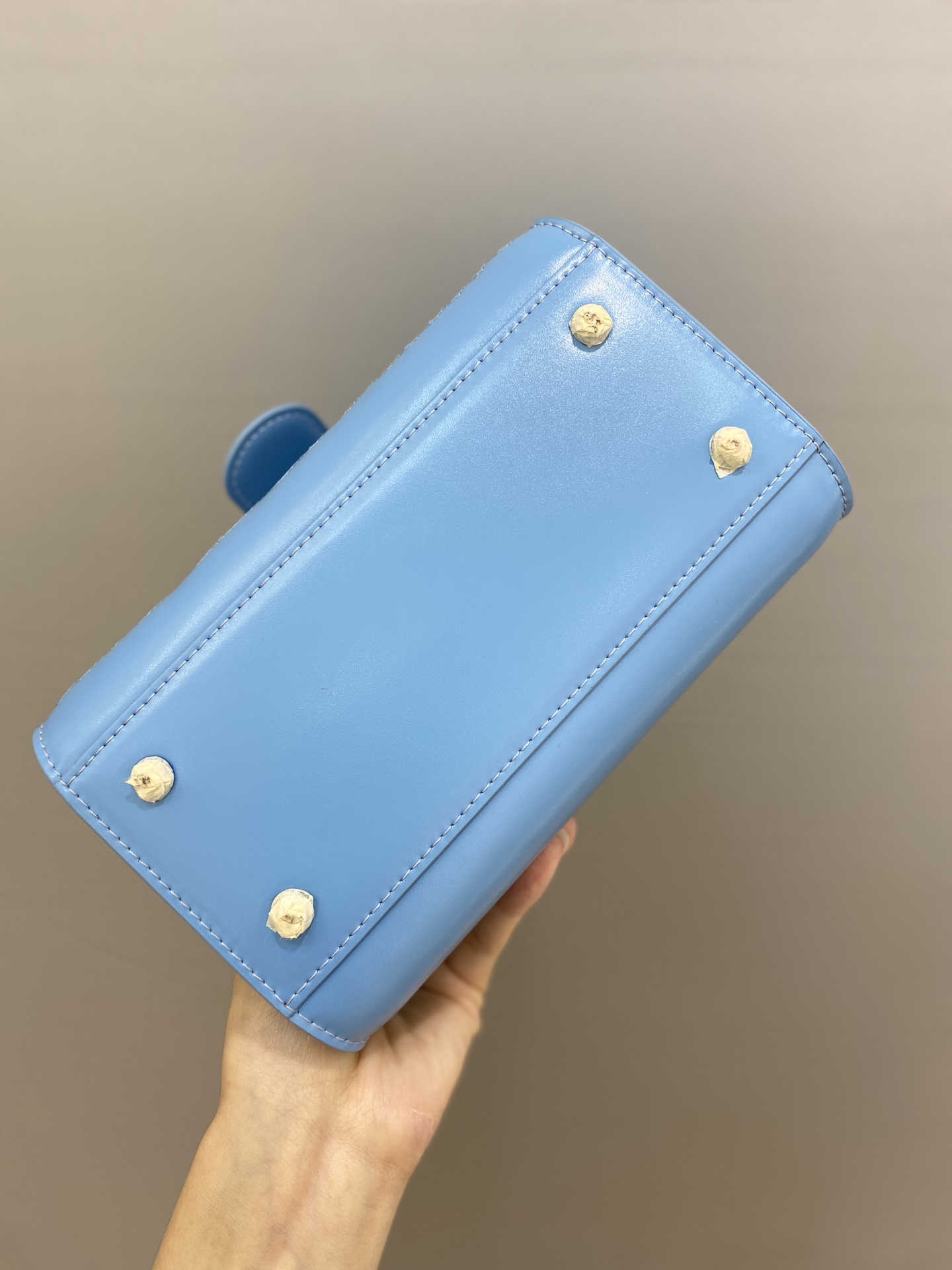 델보 레터링 브리앙 박스백 미니